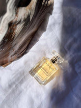 Load image into Gallery viewer, Tuberose Natural Perfume