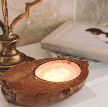 Load image into Gallery viewer, Coconut Husk Candle