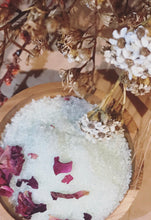 Load image into Gallery viewer, Coconut & Lime - Body Scrub